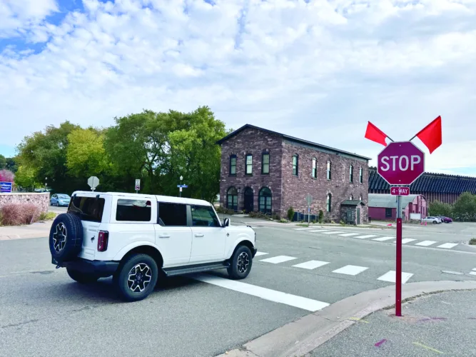 New stop sign installed on Baraga and Lakeshore
